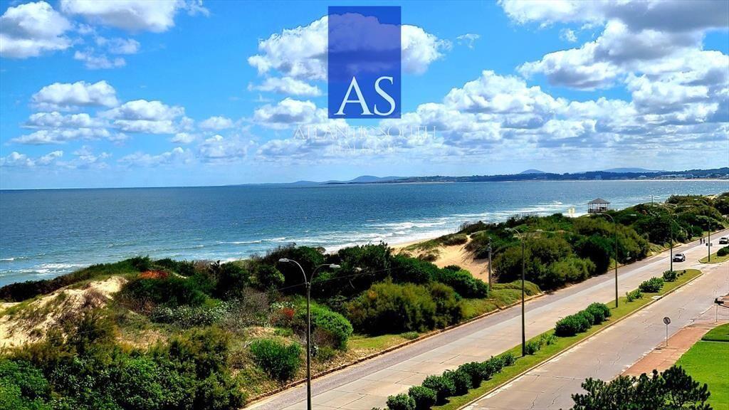 Espectacular Penthouse Oportunidad en Primera de