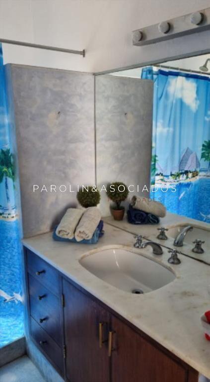 Casa En Venta Ubicada en La Barra Con Vista Al