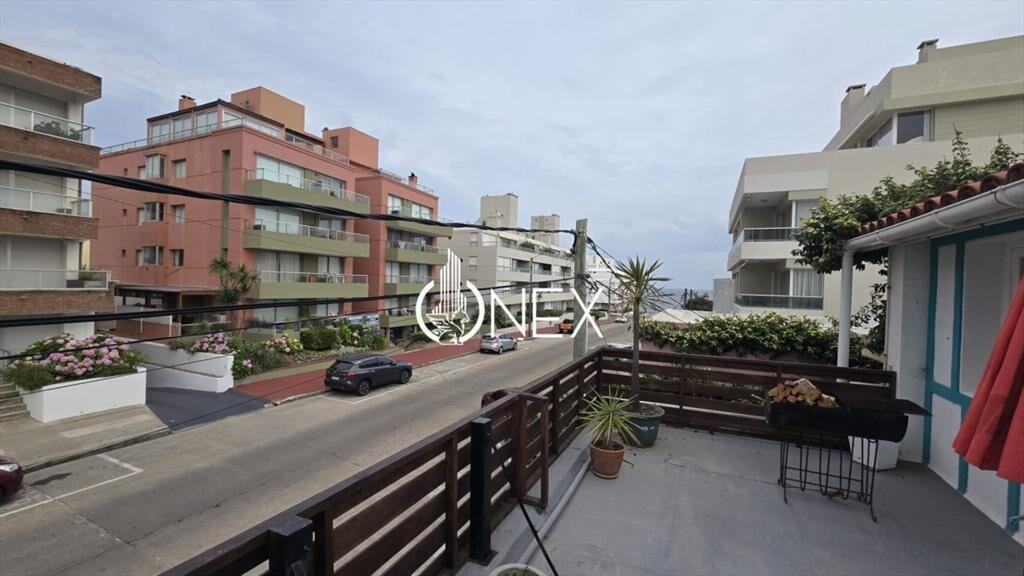 En venta Casa y Local comercial
