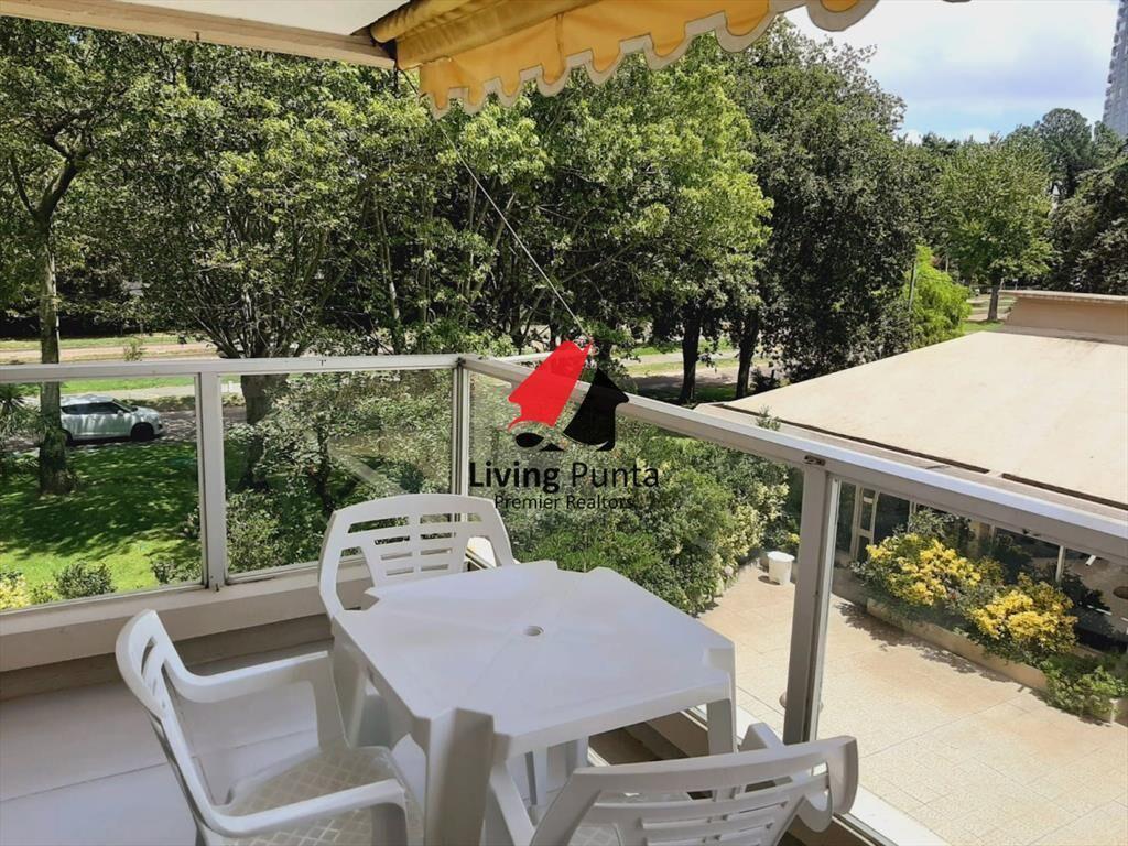 Apartamento en venta en sobre Av. Roosevelt