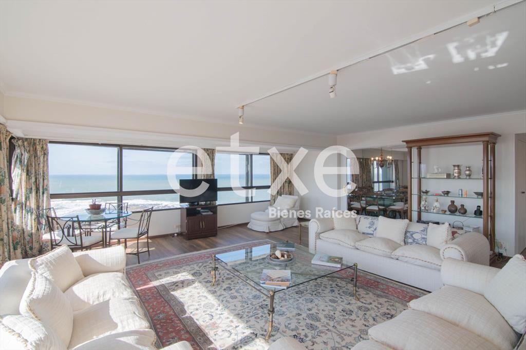 Apartamento Venta 4 Dormitorios Peninsula Punta del Este...