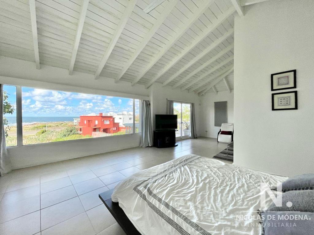 Casa Playa Montoya cuatro Dormitorios y Piscina