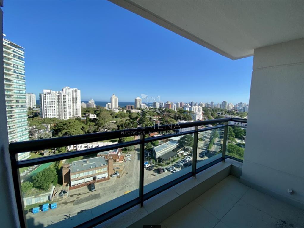 Moderno Apartamento de 2 dormitorios en Punta de