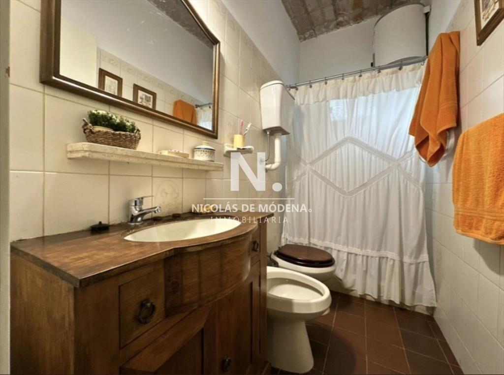 En venta casa en Pinares de 2 dormitorios, con de