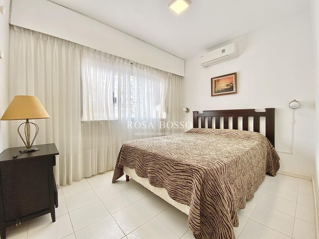 Apartamento, Venta, 3 dormitorios, Península,