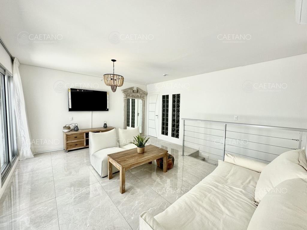 Alquiler Departamento 3 Dormitorios Playa mansa Punta del