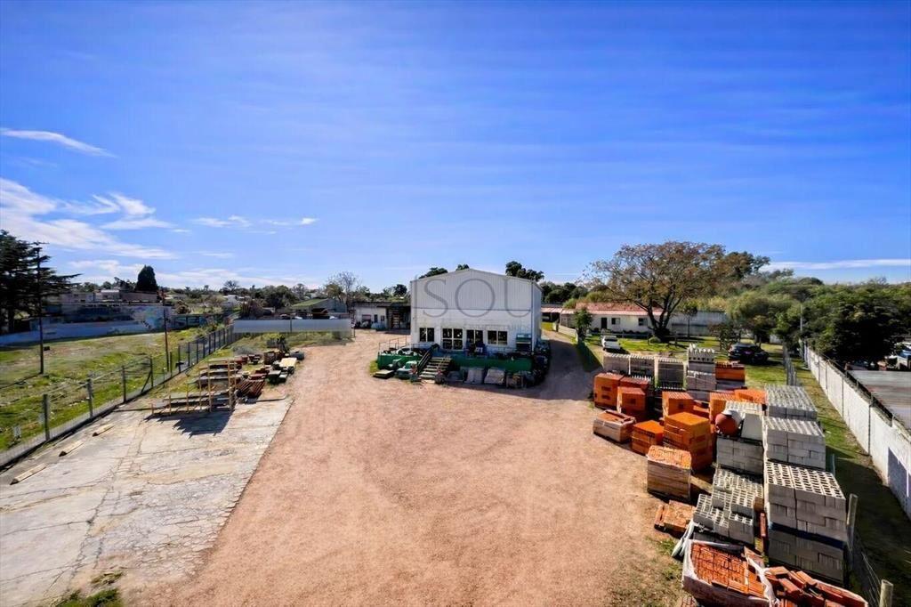 Venta terreno en Sayago