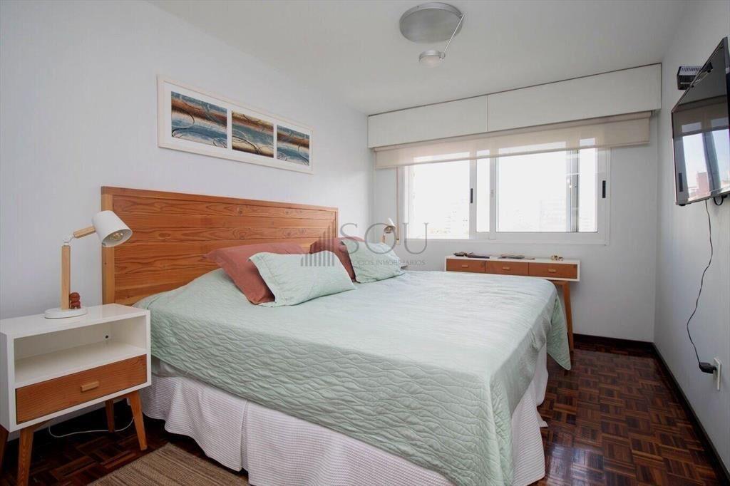 Venta Apartamento de 3 dormitorios, Servicio y Garage en Pu
