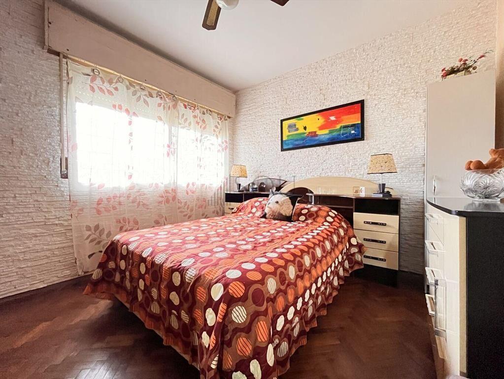 Venta casa PU 3 dormitorios, garage y gran terreno en Nuev
