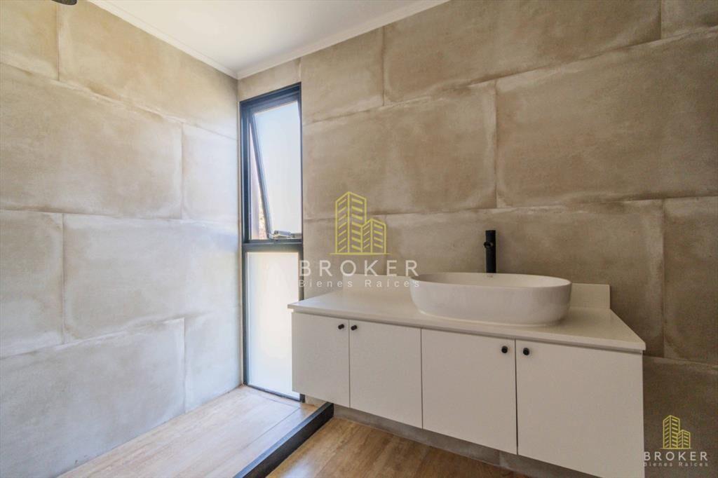 Venta Casa 4 dormitorios A ESTRENAR Cumbres de