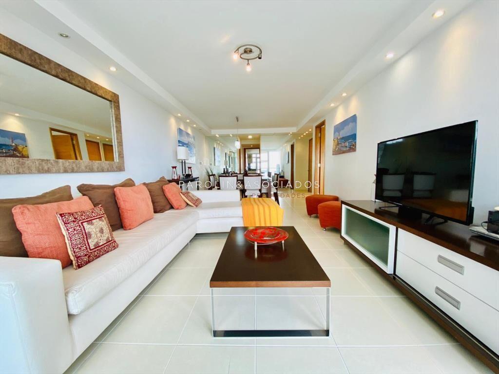 Apartamento en venta de 2 dormitorios en suite en