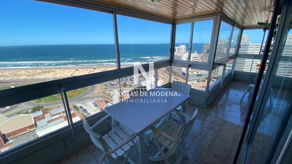 Apartamento en venta de 3 dormitorios en Primera