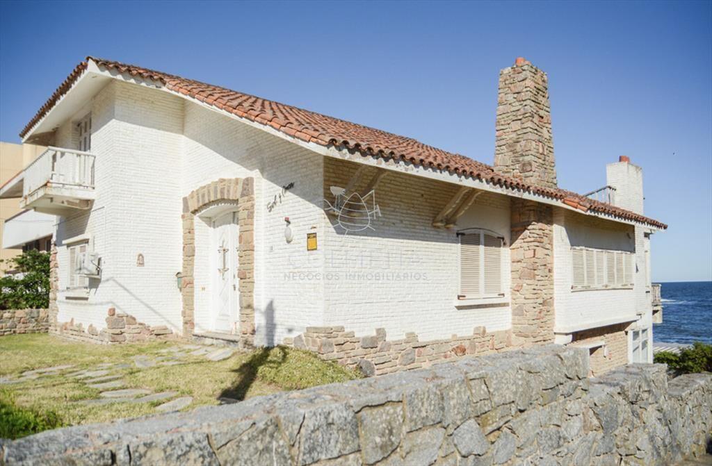Espectacular lote frente al mar, ideal inversores