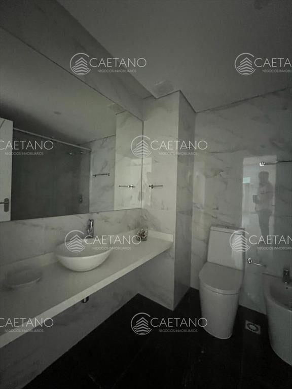 Venta apartamento 4 dormitorios playa mansa Punta
