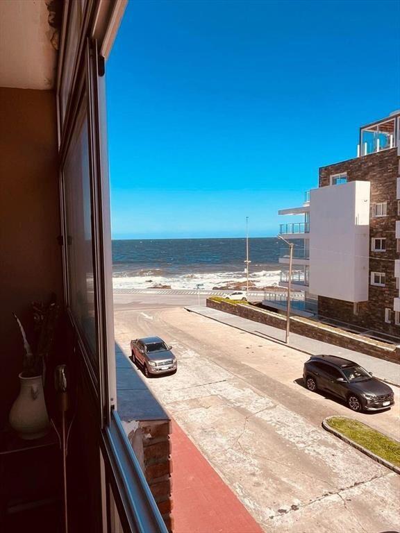 Alquiler Anual Apto en Peninsula Punta del Este