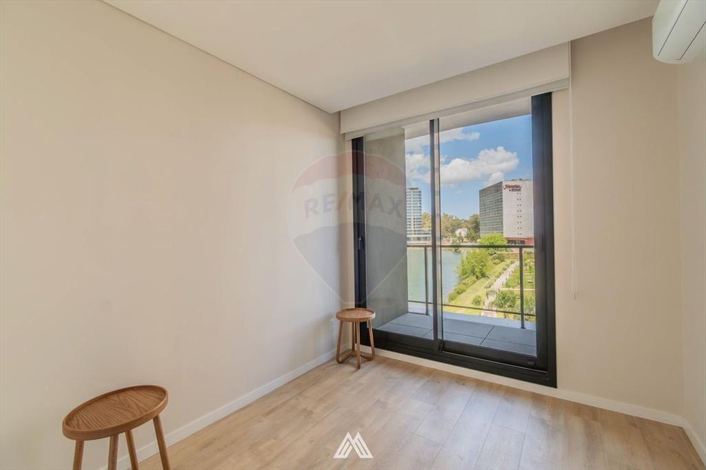 VENTA Apartamento 3 dorm EN POZO Lago Calcagno