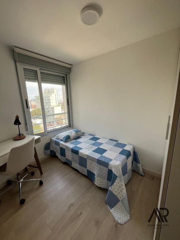 Venta Apartamento De 2 Dormitorios En Tres Cruces