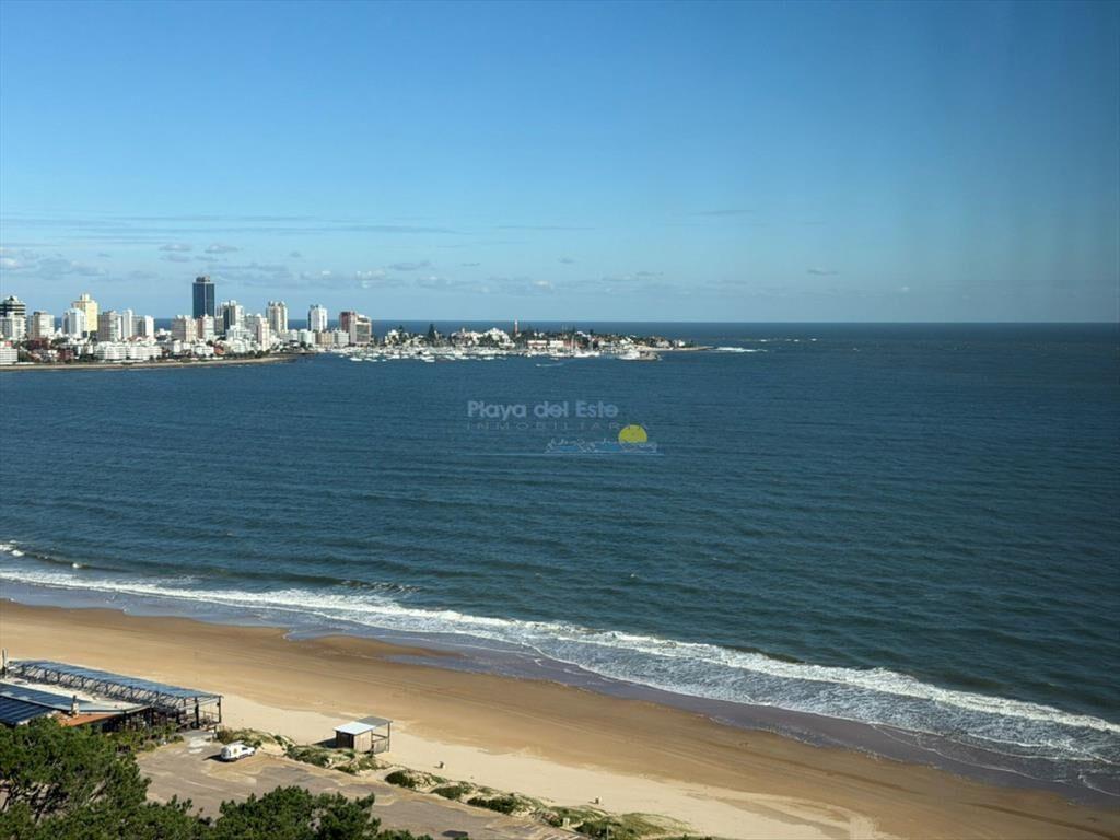 Apartamento en Venta de 3 dormitorios en , Punta