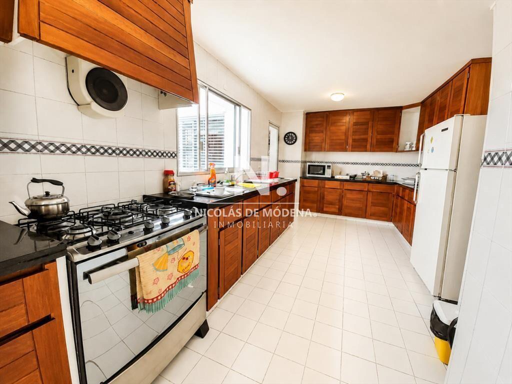 Vende apartamento en el Puerto, totalmente frente