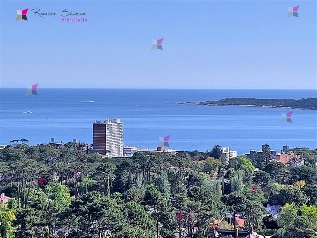 VENTA DE APARTAMENTO DE 2 DORMITORIOS EN EDIFICIO OCEAN DRI