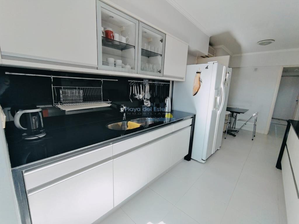 ALQUILER DE TEMPORADA DE HERMOSO APARTAMENTO 4