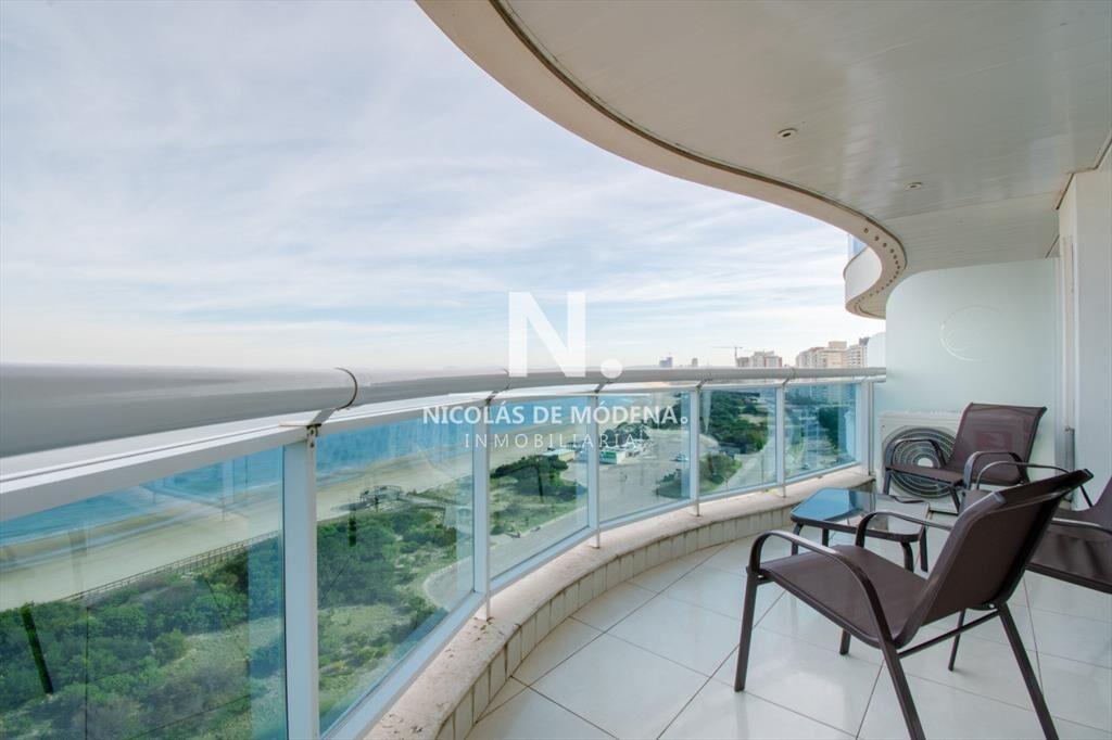 Millenium Tower Punta del Este