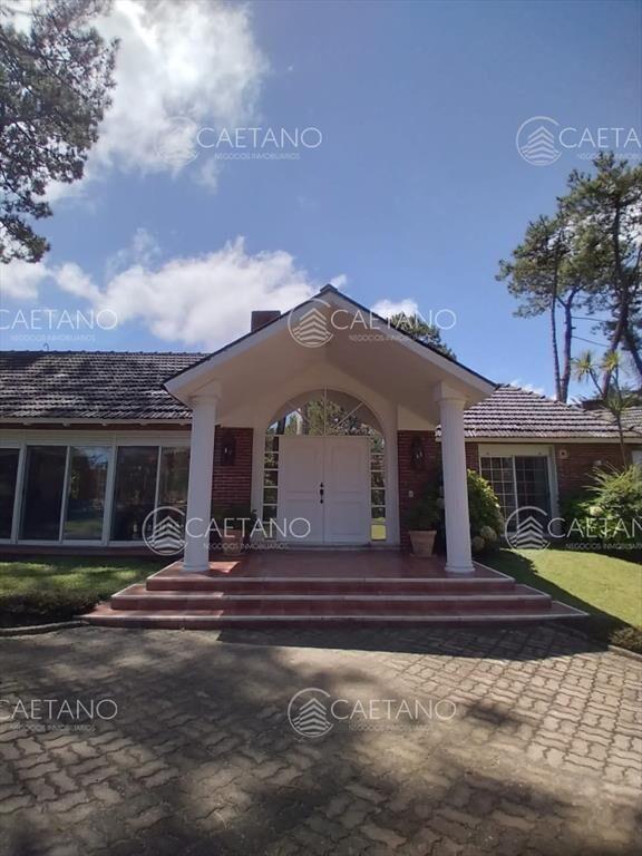 Venta casa 5 dormitorios 4 baÃ±os