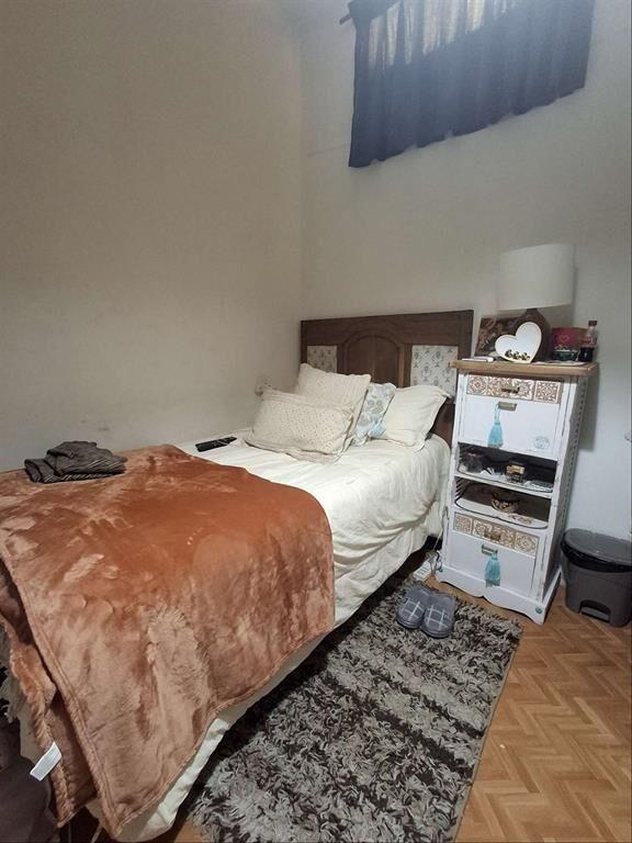 Venta de amplia casa, 3 dorm, garage, patio, PU, Prado