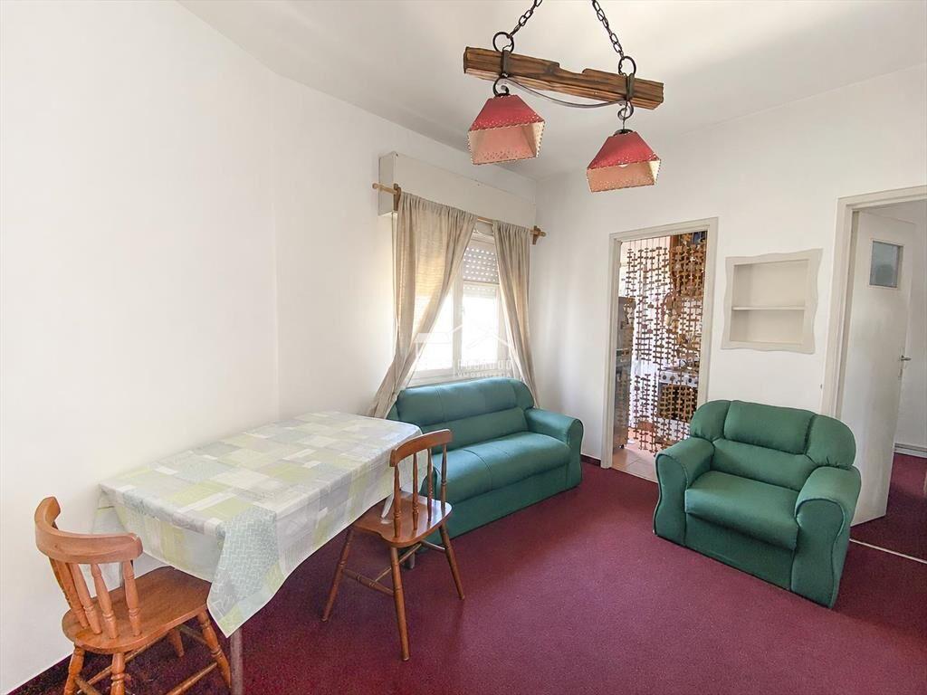 Venta apartamento 1 dormitorio alquilado. Malvín sobre Av.