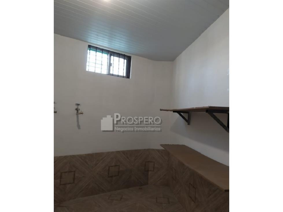 AL840 venta casa 4 dorm Jacinto Vera C/renta, Azotea Transit