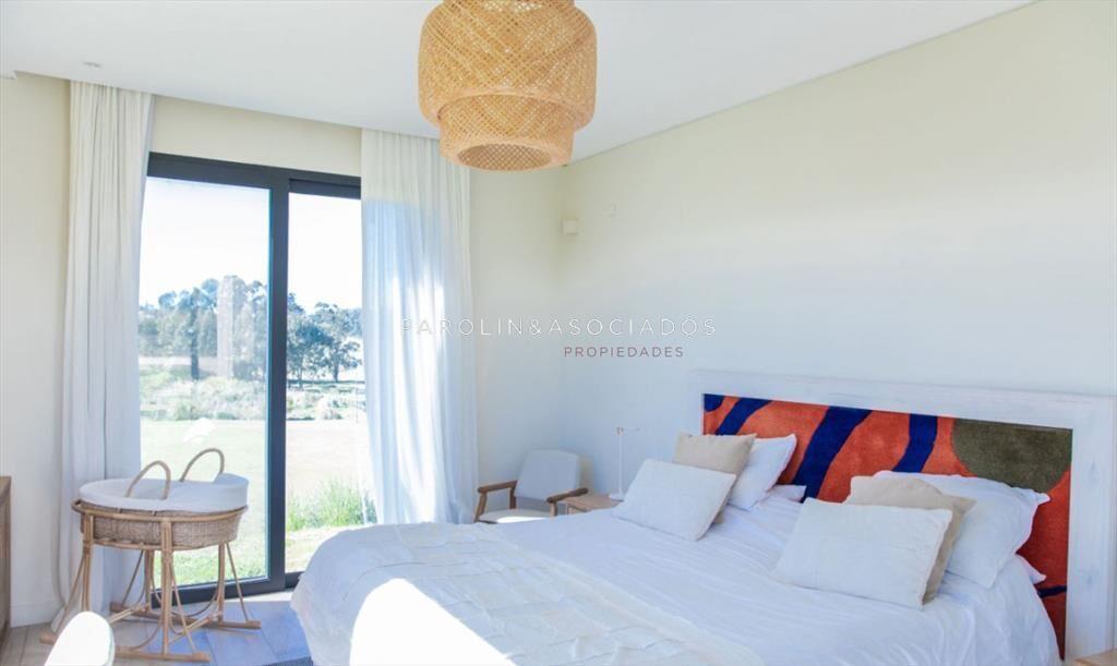 Casa en Venta de 4 Dormitorios en Pueblo Mio, del