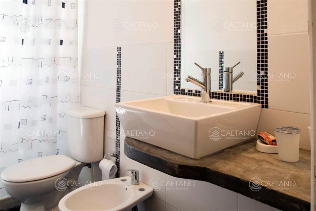 VENTA CASA 4 DORMITORIOS PUNTA BALLENA