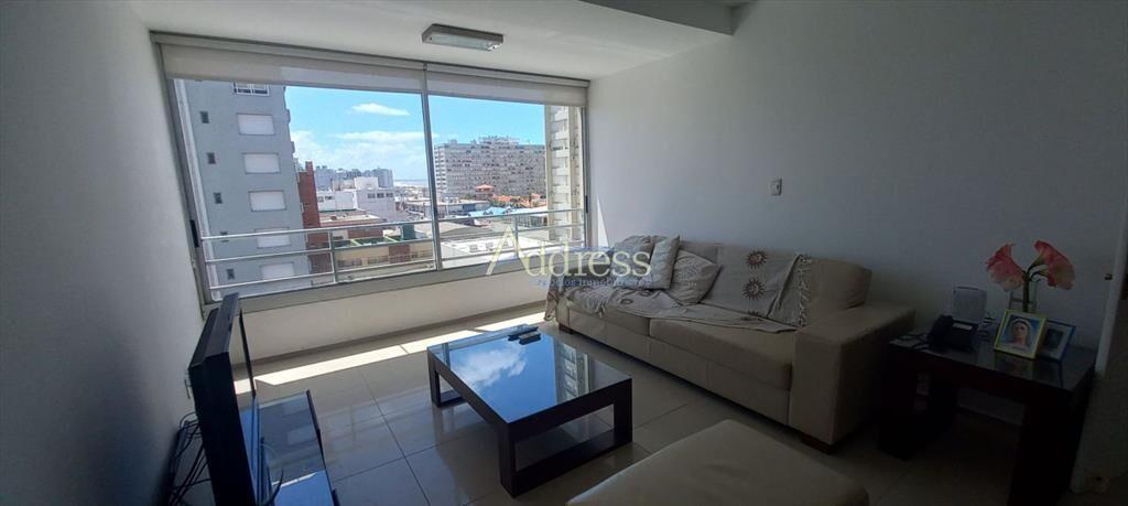 Centrico, 2 dormitorios con 2 baños