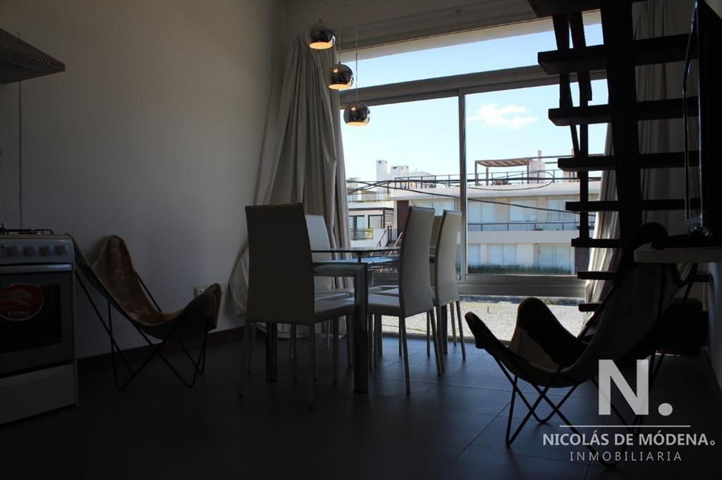 Moderno apartamento en alquiler en manantiales