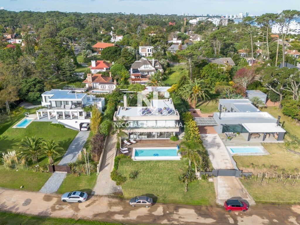Casa frente al mar en Laguna del Diario, Punta y