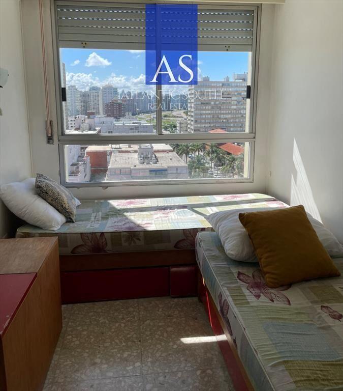 Apartamento 3 dormitorios con vista al mar garage