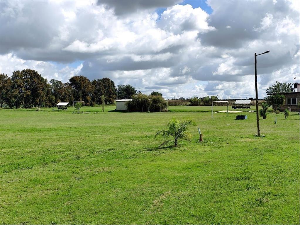Campo deportivo, ideal club de futbol, colegio, 3 canchas d