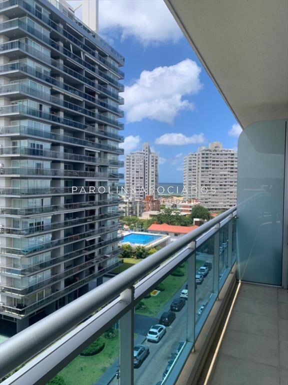 Apartamento en venta en Sol y Luna, Punta del
