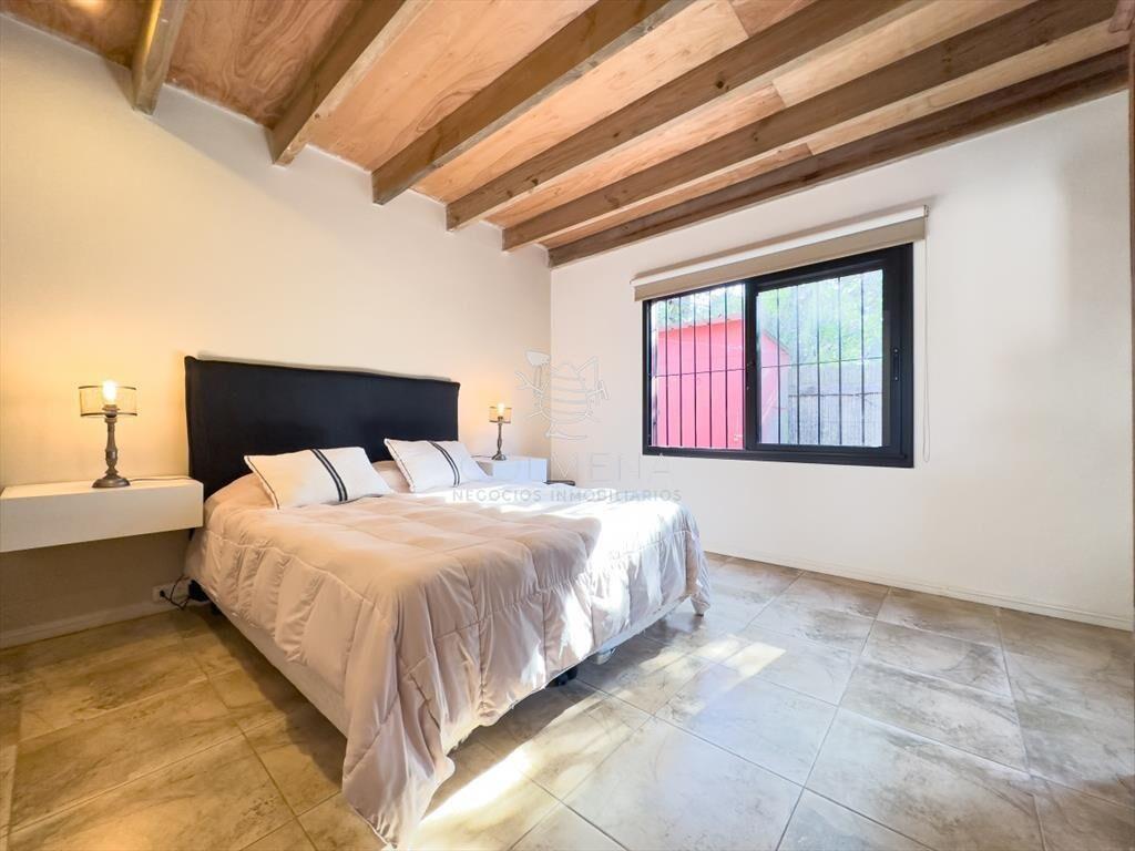 Venta casa en Manantiales 2 dormitorios! hermosa