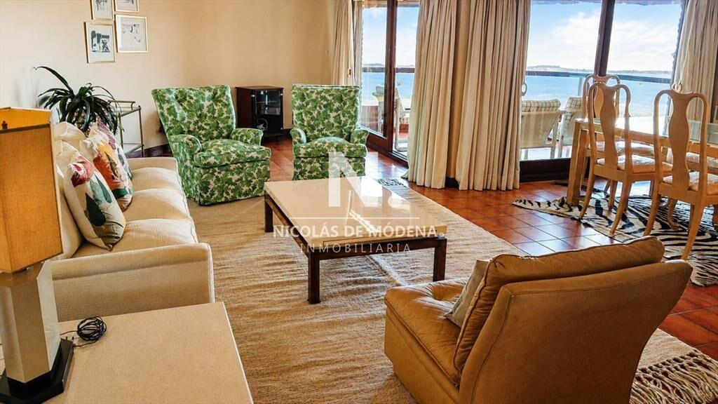 En venta apartamento de 2 dormitorios en
