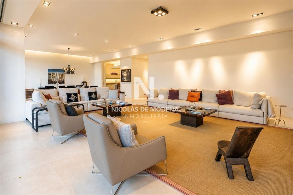 En venta apartamento de 3 dormitorios mas dep de