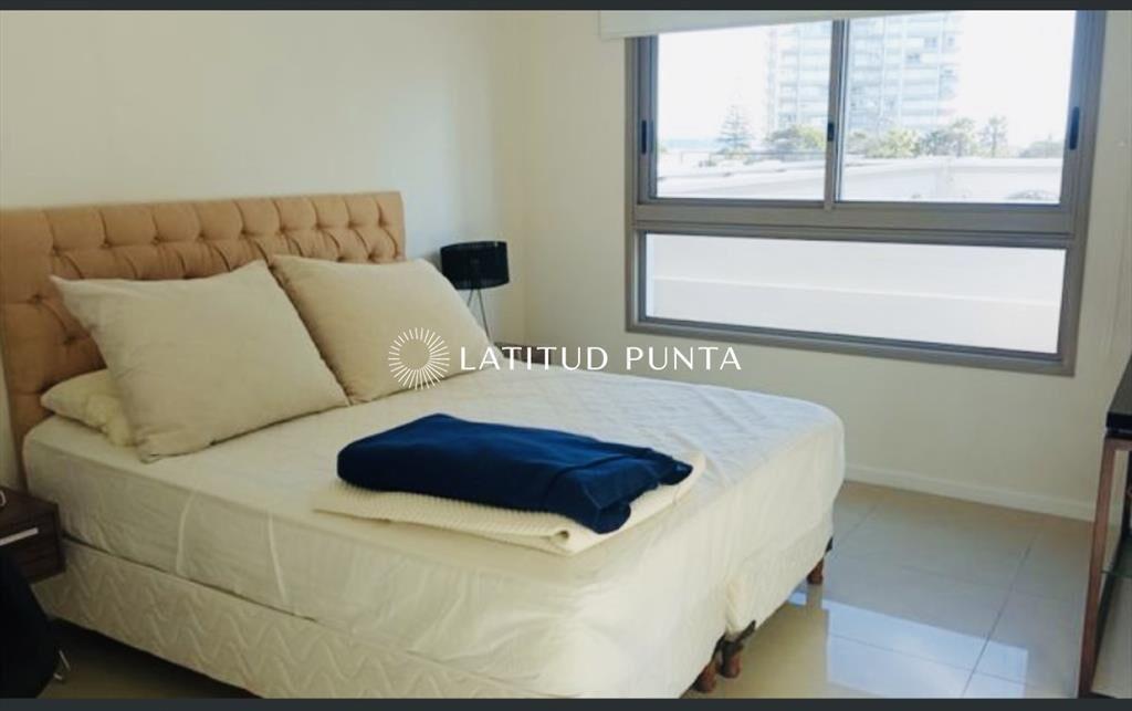 Apartamento en Imperiale, 4 suites más toilette