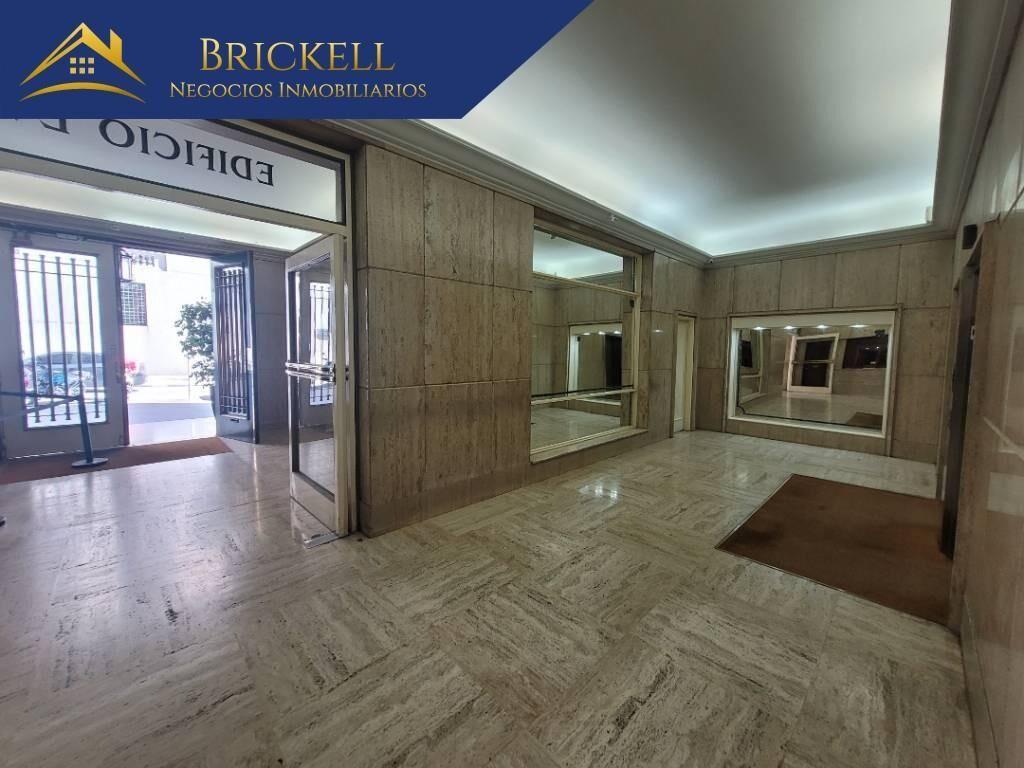 Oficinas Venta Ciudad Vieja