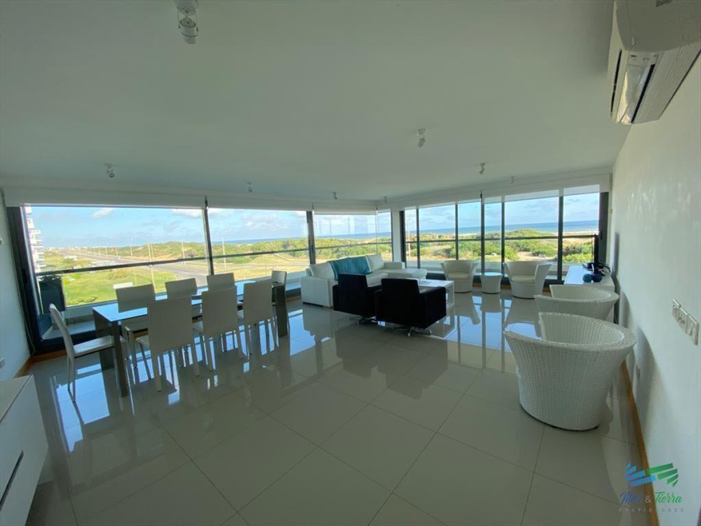 Vendo apartamento 3 dormitorios en brava frente