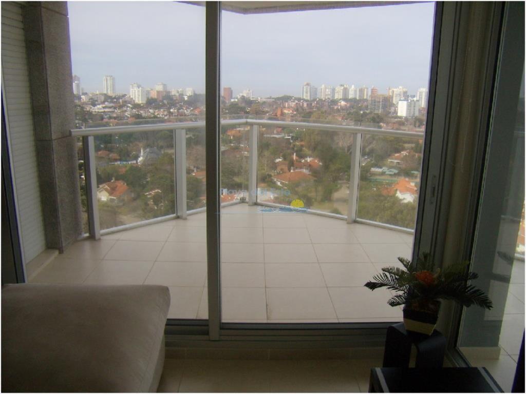 Mansa, piso alto con espectacular vista.