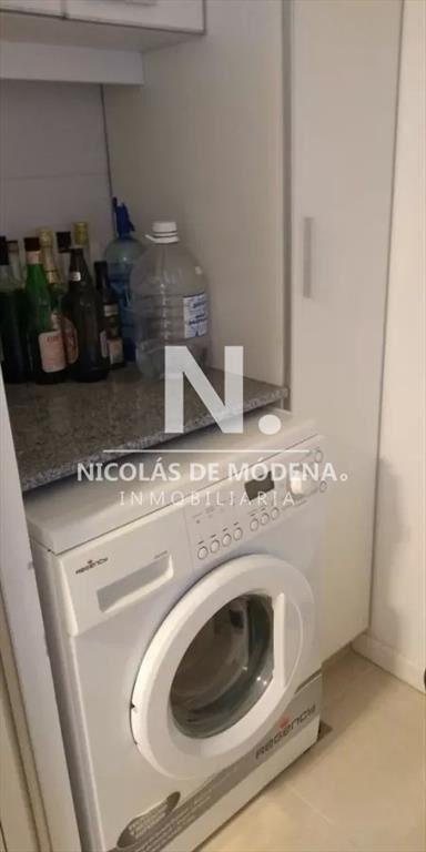 Impecable departamento, comodo e iluminado.