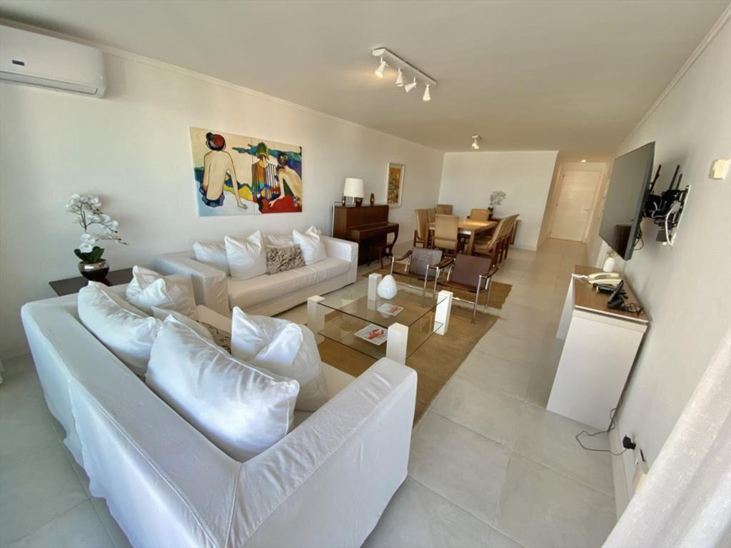 APARTAMENTO EN VENTA DE 3 DORMITORIOS EDIFICIO I