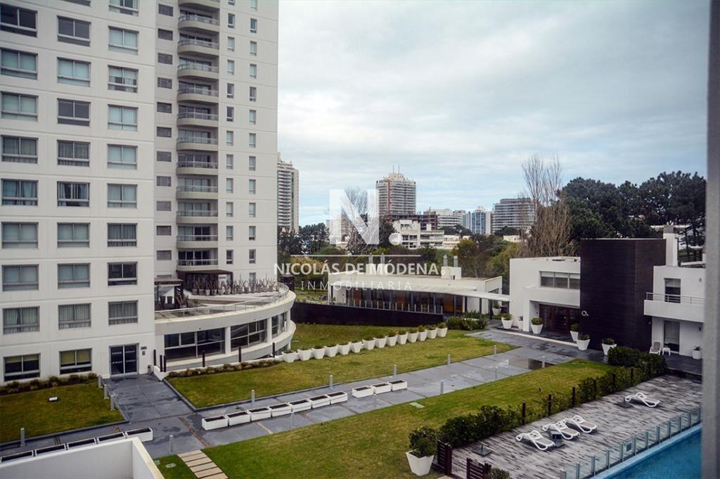 Departamento de 3 dormitorios en venta en Ocean