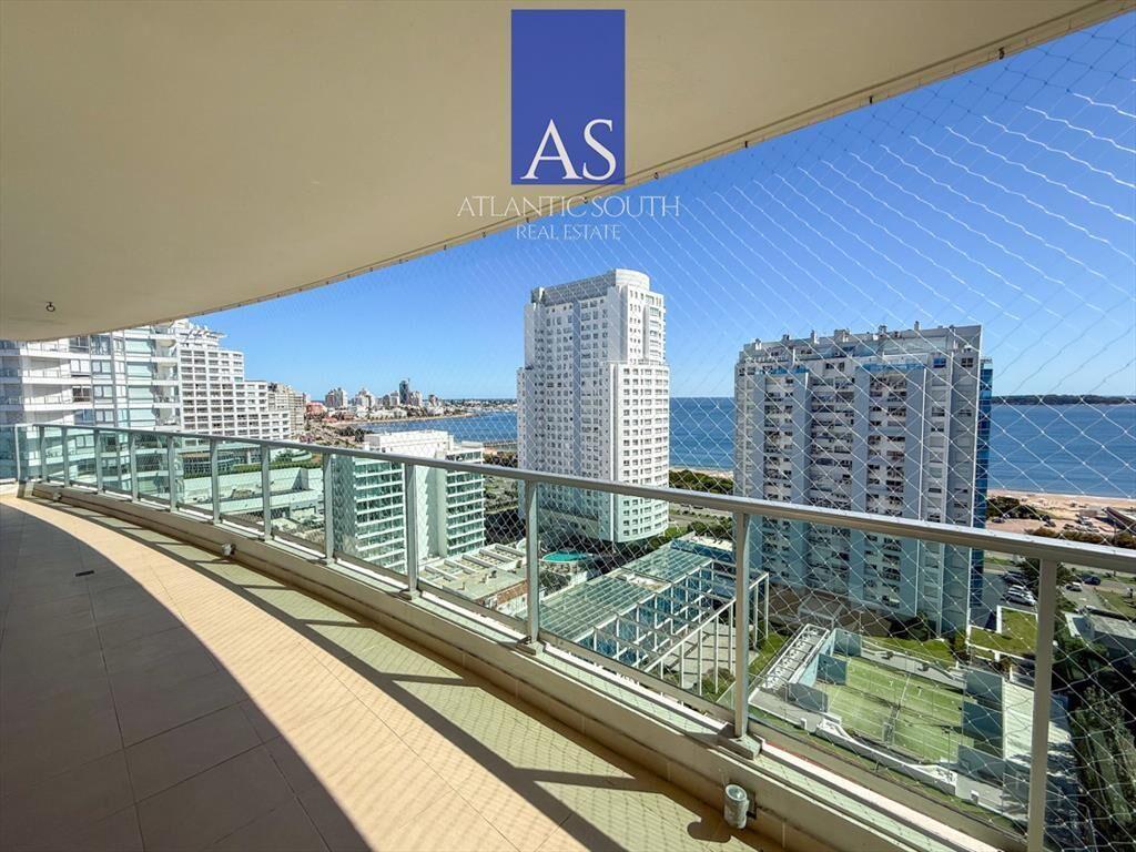 Apartamento 3 dormitorios en torre de categoría