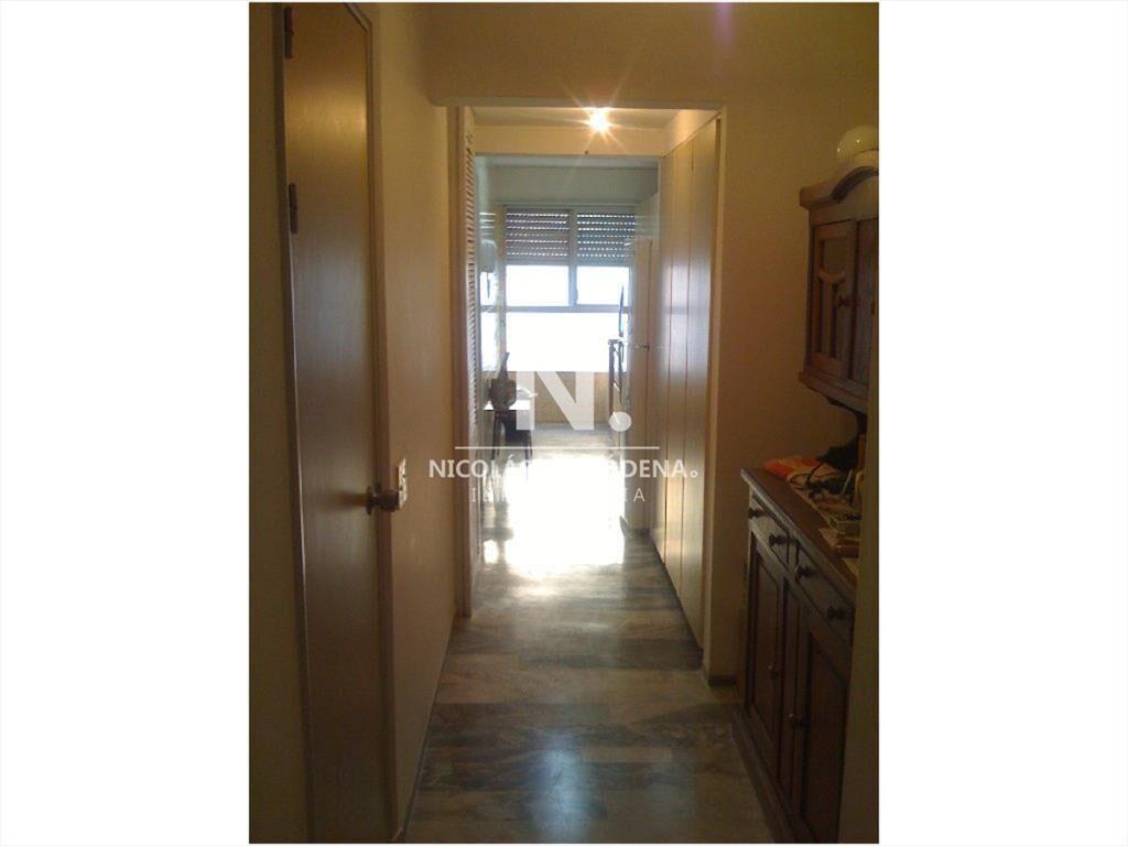 En venta apartamento de 3 dormitorios en Punta